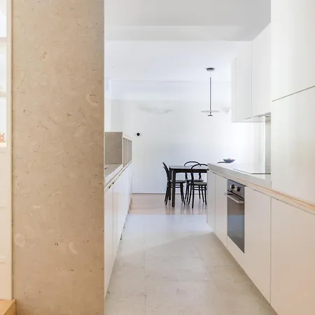 Flh Santa Apolonia Riverside * ליסבון