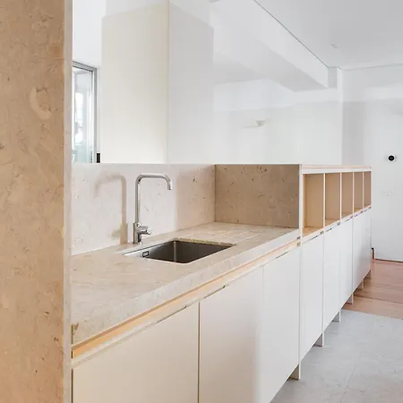 Flh Santa Apolonia Riverside